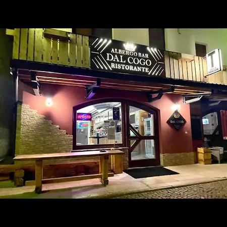 호텔 Ristorante Dal Cogo 2*